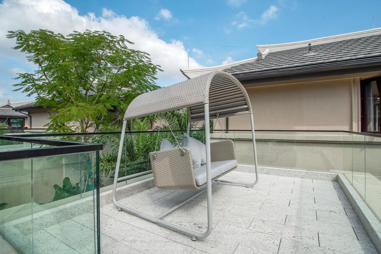 Haitangbay Loosen Coast Resort Villas Sanya Exterior photo